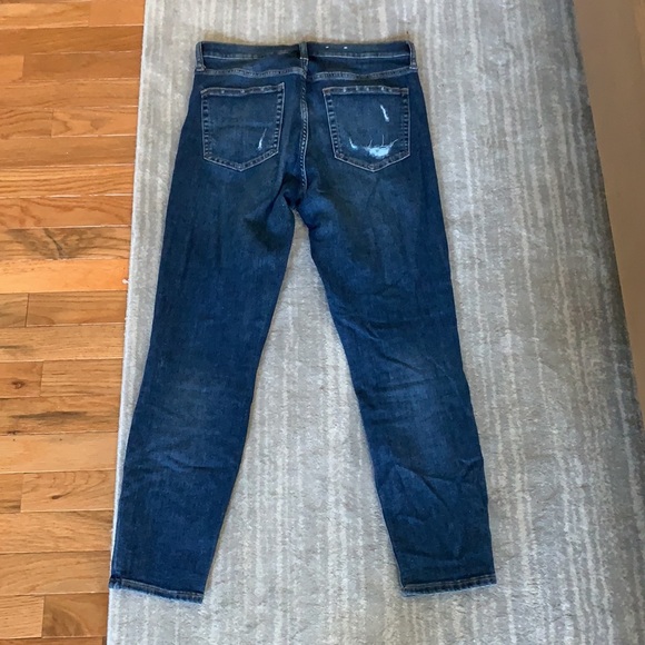 Never worn jeans - Picture 2 of 3